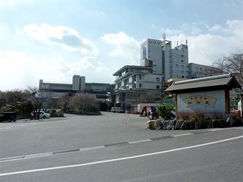 Yuzanso Ryokan
