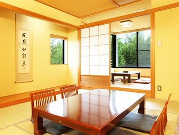 Yuzanso Ryokan