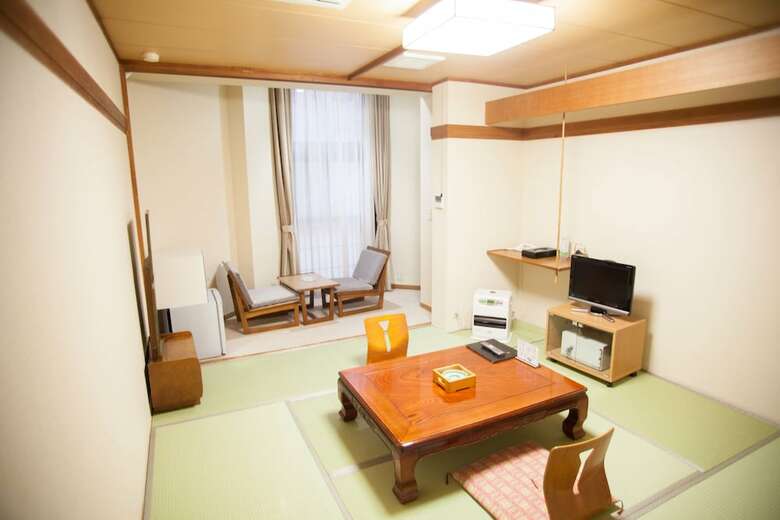 Hotel Nakamuraya Ryokan