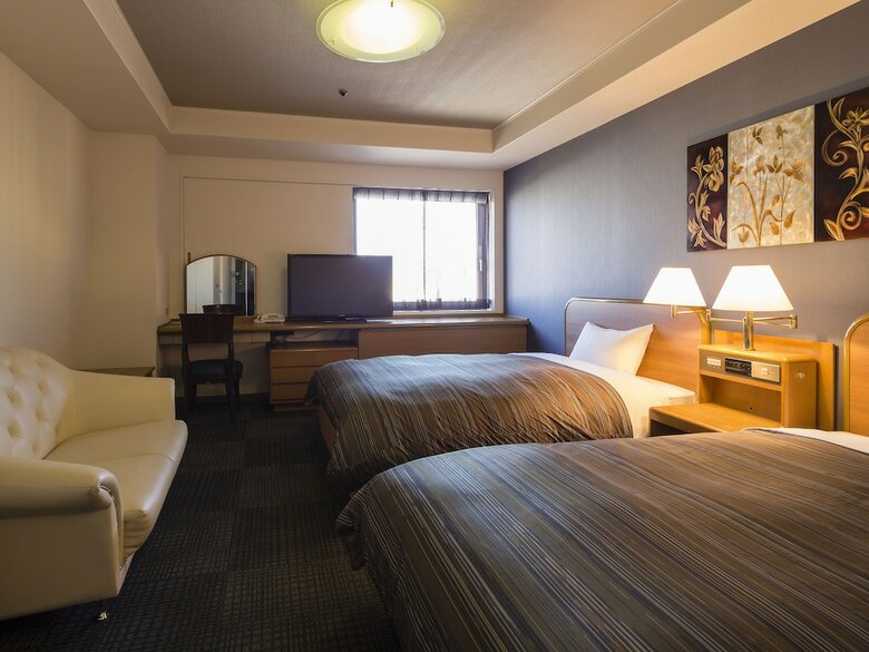 Himeji Castle Grandvrio Hotel