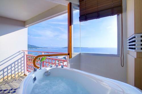 Hotel Mahaina Wellness Resort Okinawa