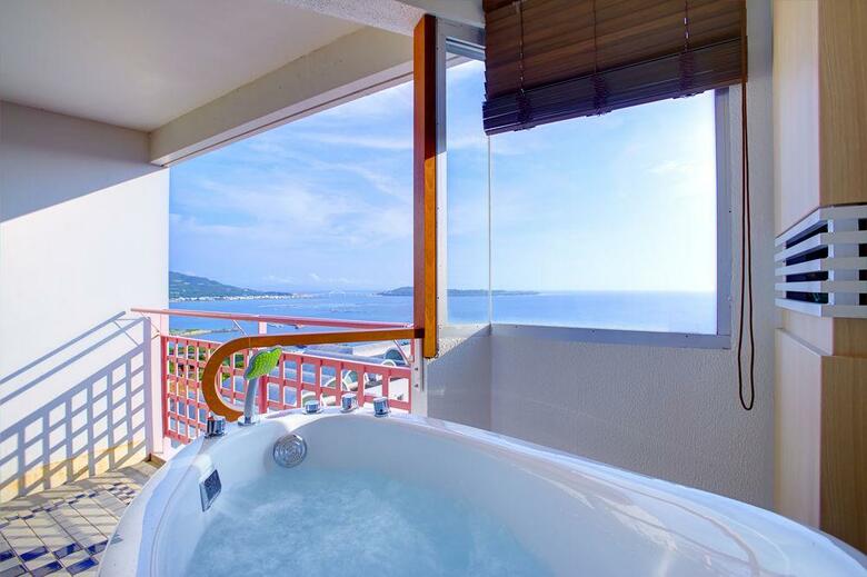 Hotel Mahaina Wellness Resort Okinawa