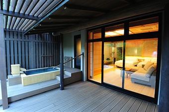 Yugawara Spa Ryokan Ashikari