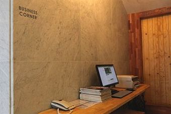 Hong C Hotel