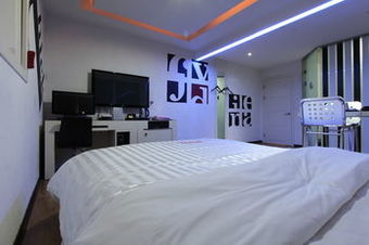 K2 Hotel