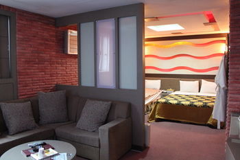 Motel Palace Hotel