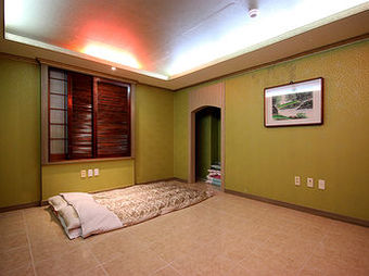Brown Hotel