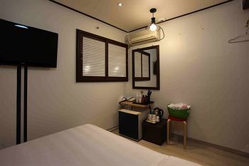 Hotel Sarangbang Yongsan