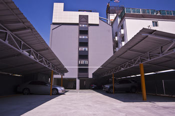 Camellia Hotel