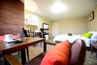W Tourist Hotel