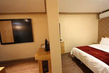 Hotel Riversidecozy