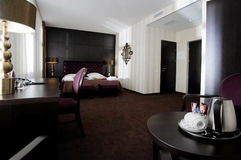 Hotel Amberton