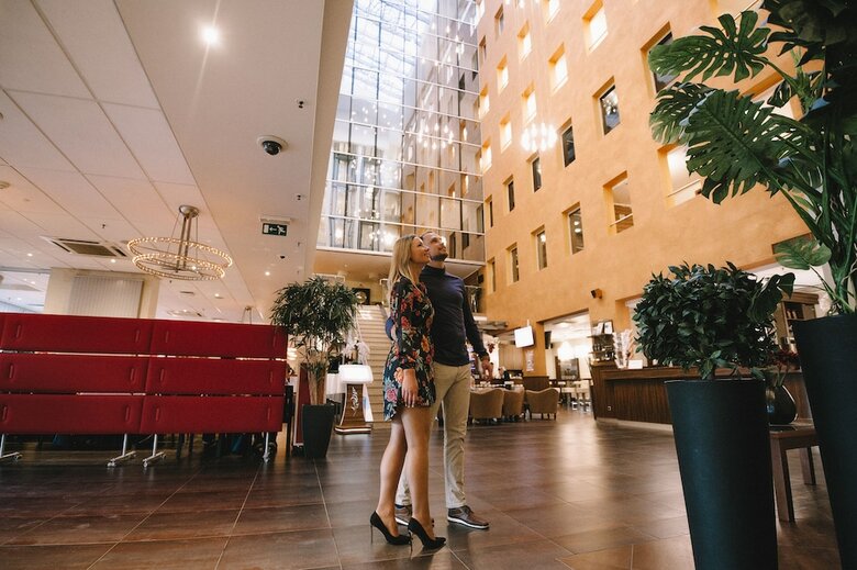 Avalon Hotel