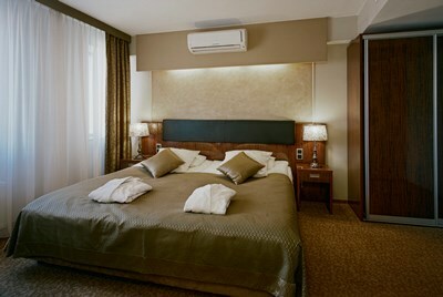 Avalon Hotel