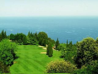 Monte Carlo Bay Hotel And Resort