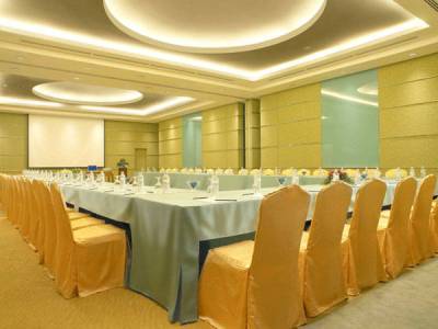 Boulevard Hotel