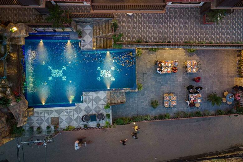 Hotel Manang