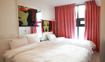 Hotel Maru