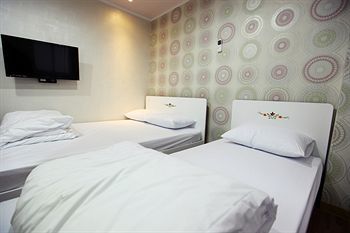 Hotel Chloe Guest House