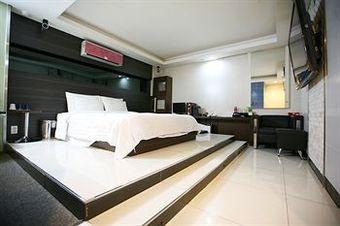 David Hotel