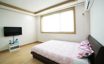 Bed & Breakfast Gambi Namu Pension