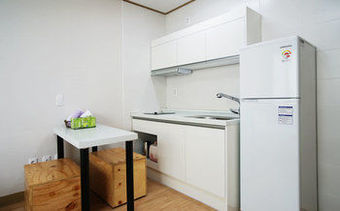 Bed & Breakfast Gambi Namu Pension