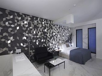Snow Hotel