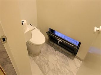 Snow Hotel