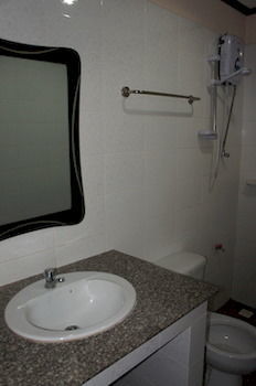Chaleunehoung Hotel