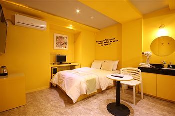 Hotel Fiona