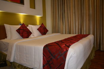Golden Tulip Hotel Bangalore Electronic City