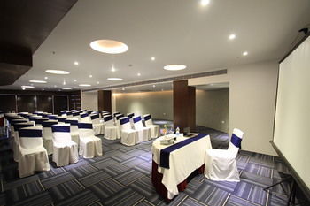 Golden Tulip Hotel Bangalore Electronic City