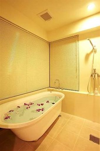 One Suite Kouri Hotel & Resort