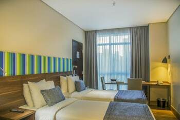 Prodigy Hotel Santos Dumont Airport