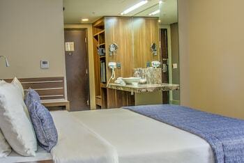 Prodigy Hotel Santos Dumont Airport