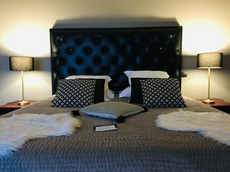 Hotel Le Domaine De Chalv�ches