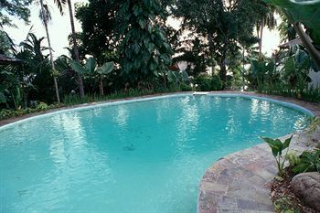 Madang Resort Hotel