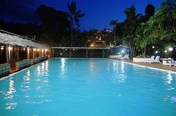 Hotel Kalibobo Village