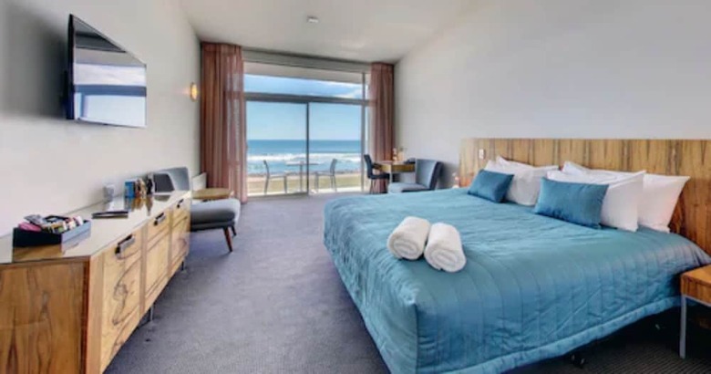 Beachfront Hotel