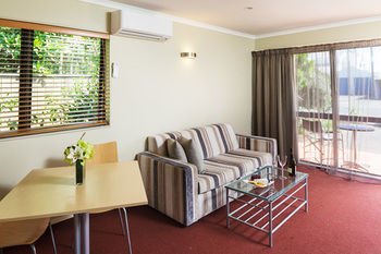 Fairley Motor Lodge
