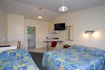 Frimley Lodge Motel