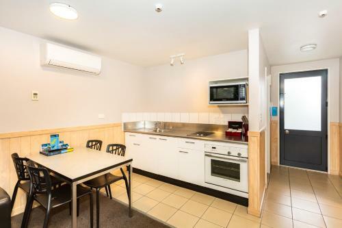 Motel Christchurch Top 10 Holiday Park