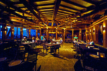 Apartamento Coconuts Beach Club & Resort