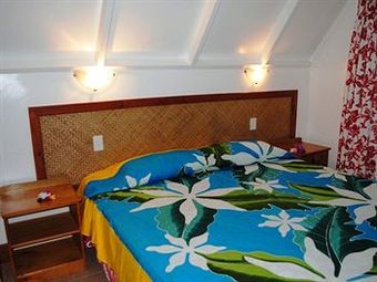 Hotel Paradise Cove Lodges