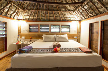 Hotel Robinson Crusoe Island
