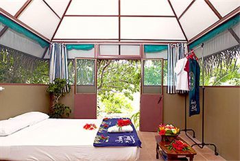 Hotel Bounty Island Resort