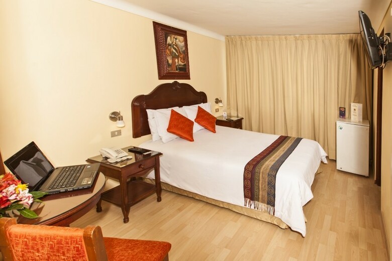 Hotel Agustos