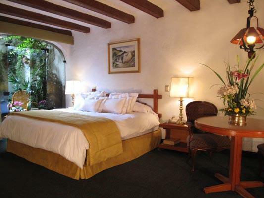 Hotel Antara