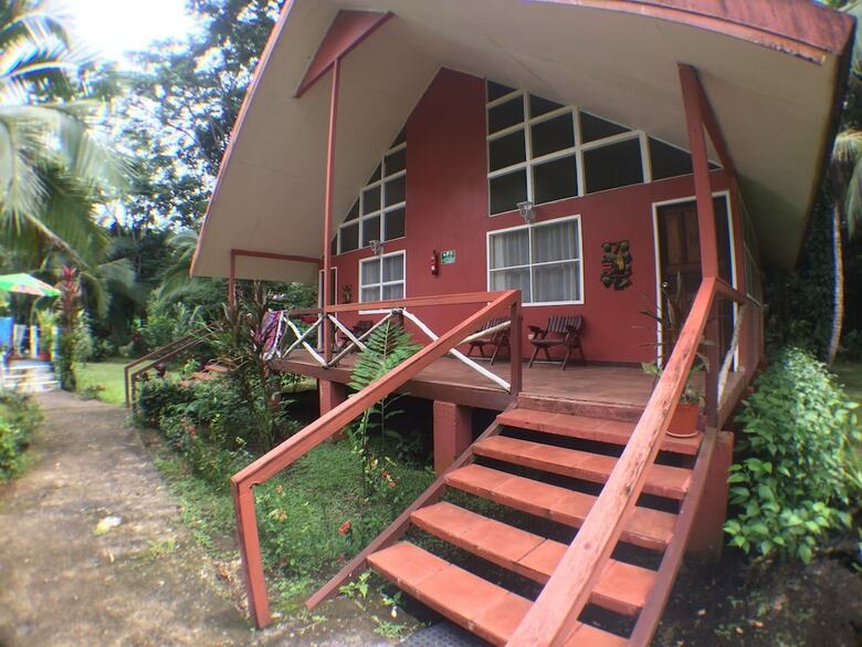 Posada Caribbean Paradise Eco-lodge