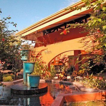 Hotel Getaways At Pueblo Real